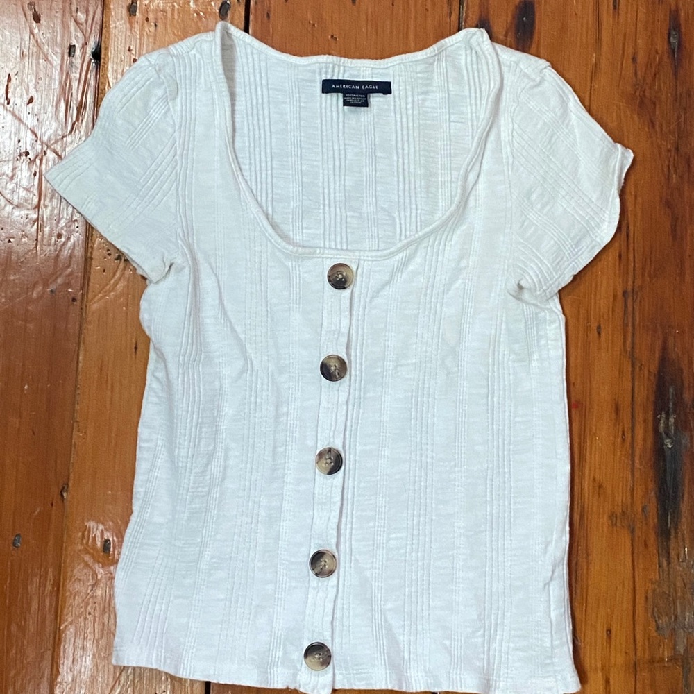 American Eagle top